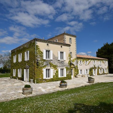 Clos De Bellevue Mortagne-sur-Gironde Exterior foto