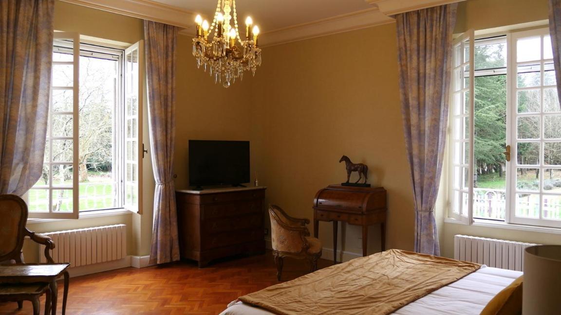 Clos De Bellevue Mortagne-sur-Gironde Habitación foto